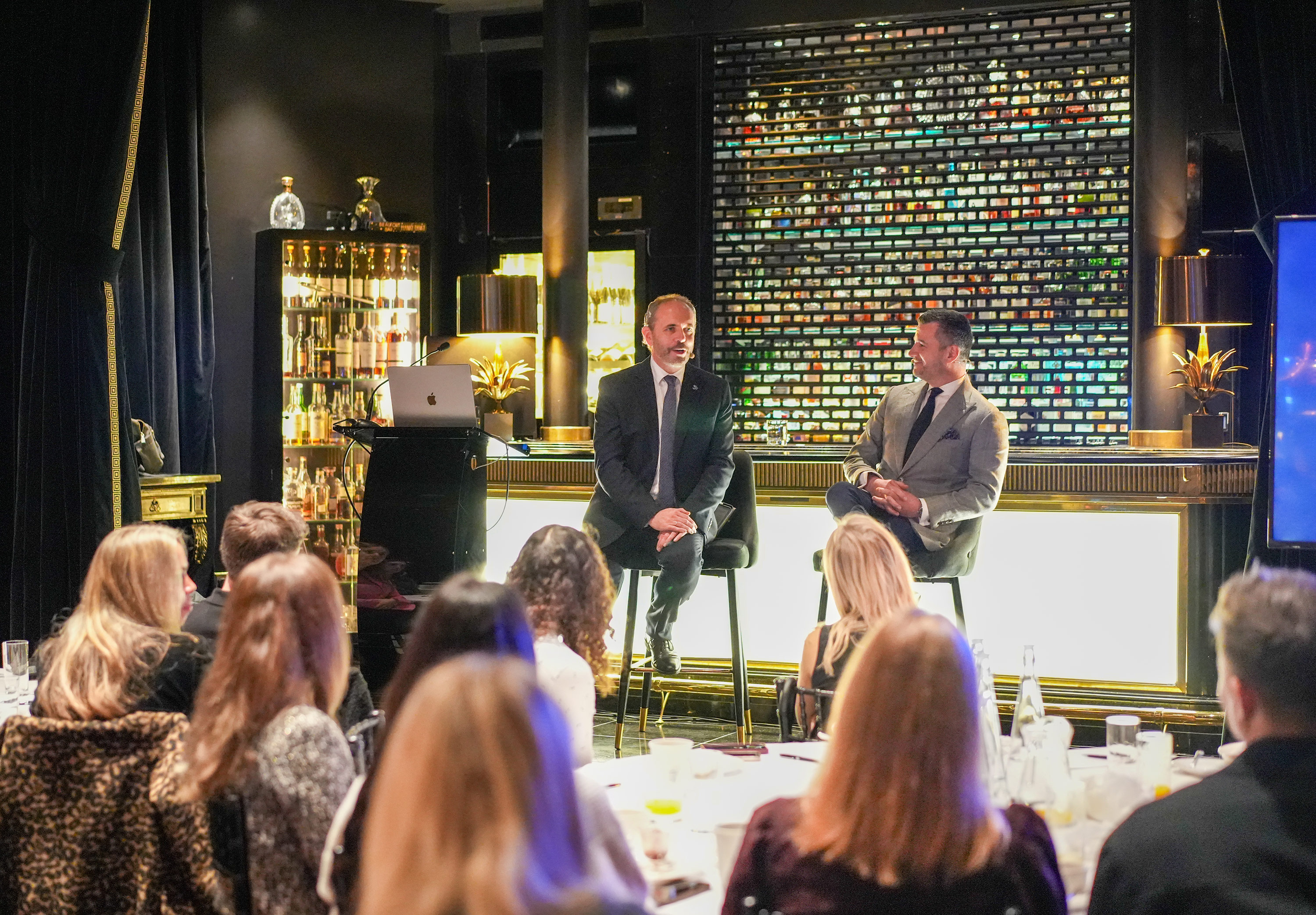 80 DAYS Business Breakfast